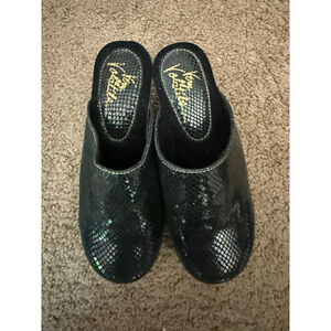 Women's Very Volatile Black Snake Print Mules & Clogs